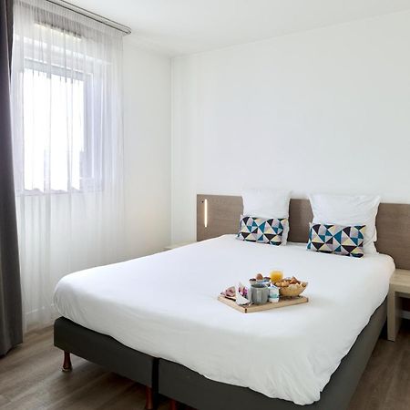 Comfort Aparthotel Versailles, St Cyr L'Ecole Saint-Cyr-l'Ecole Exterior photo